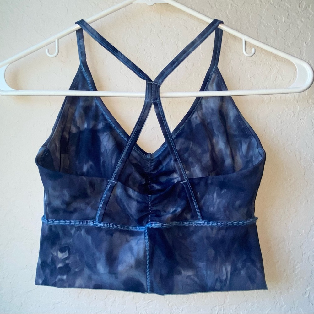 Gymshark Elevate Longline Sports Bra in Lakeside Blue Spray Dye ~ Size Small - Picture 3 of 7